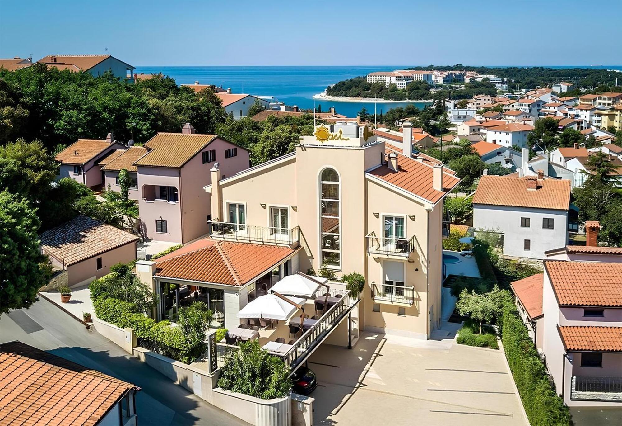 Boutique Hotel Oasi Pjescana Uvala Exterior foto